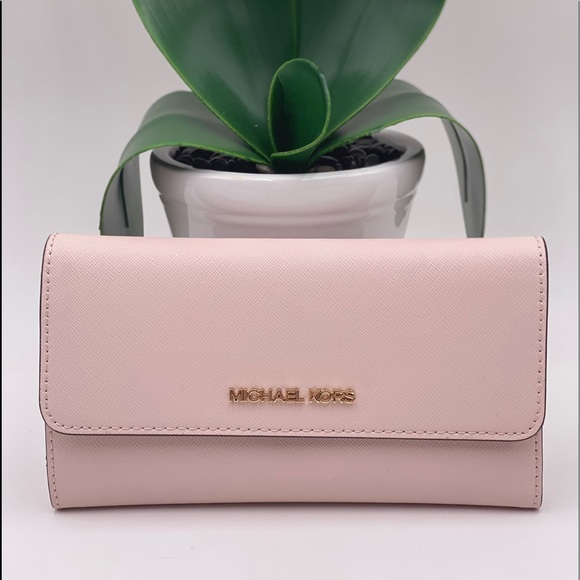Michael Kors Trifold Wallet Powder Blush - Picture 2 of 8